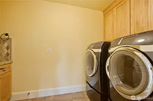 217 7th Ave W, Kirkland, WA 98033 - Photo 37