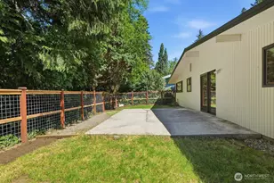 3544 NE 113th St, Seattle, WA 98125 - Photo 25