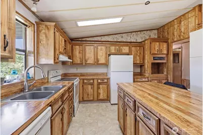 415 Sunny Drive, Electric City, WA 99123 - Photo 9