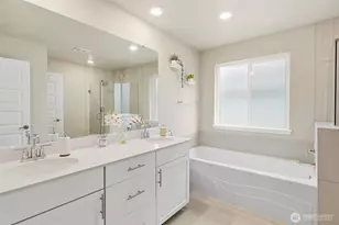 924 121st Ave SE, Lake Stevens, WA 98258 - Photo 13