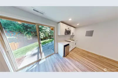 14340 93rd Avenue NE, Kirkland, WA 98034 - Photo 19