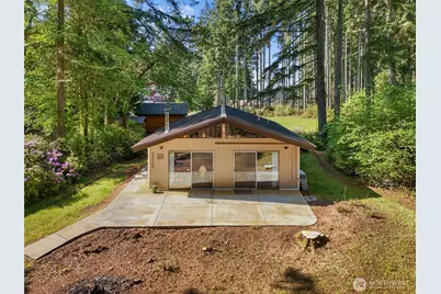 11104 &11106 Leschi Circle, Anderson Island, WA 98303 - Photo 3