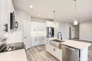 909 NE 5th Ave, Ephrata, WA 98823 - Photo 13