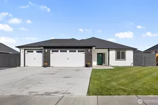 909 NE 5th Ave, Ephrata, WA 98823 - Photo 1