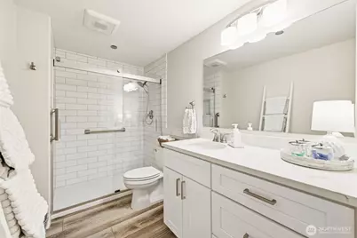 1902 Bridgeport Way W #105, University Place, WA 98466 - Photo 17