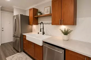 12744 NE 116th St, Kirkland, WA 98034 - Photo 5