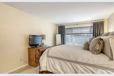 6300 Sand Point Way NE #103, Seattle, WA 98115 - Photo 13