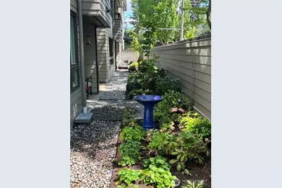 6300 Sand Point Way NE #103, Seattle, WA 98115 - Photo 19