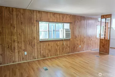2106 Kent Avenue W, Bremerton, WA 98312 - Photo 13