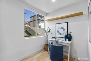 3953 1st Ave NE, Seattle, WA 98105 - Photo 15