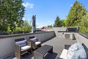 3953 1st Ave NE, Seattle, WA 98105 - Photo 27