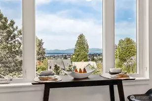5819 Phinney Ave N, Seattle, WA 98103 - Photo 3