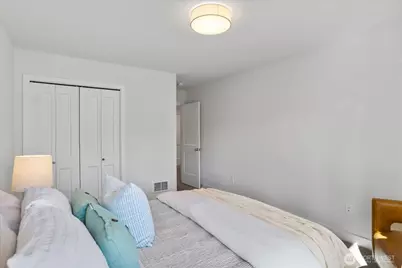 121 171st Place SW #B, Bothell, WA 98012 - Photo 27
