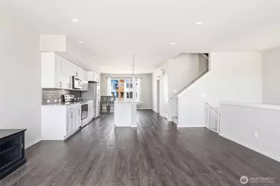 1066 SW 99th Pl #55, Seattle, WA 98106 - Photo 17