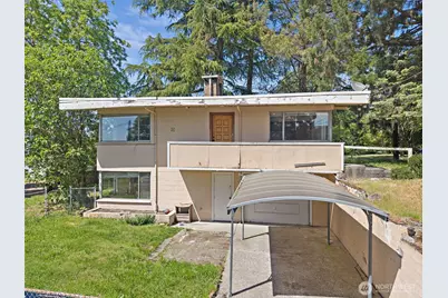 7529 Beacon Avenue S, Seattle, WA 98118 - Photo 1