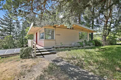 7529 Beacon Avenue S, Seattle, WA 98118 - Photo 3