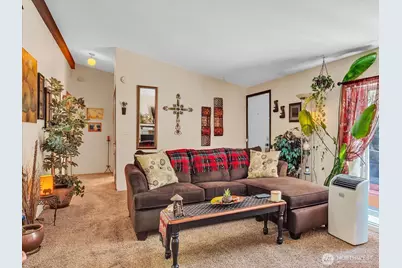 42041 Cedar Street, Concrete, WA 98237 - Photo 3