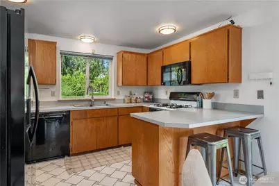19407 67th Street Ct E, Bonney Lake, WA 98391 - Photo 15