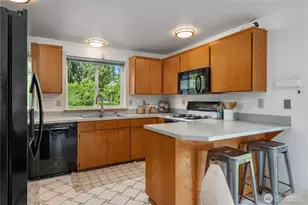 19407 67th St Ct E, Bonney Lake, WA 98391 - Photo 15