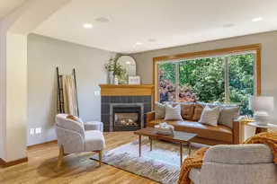 2130 N 113th St, Seattle, WA 98133 - Photo 11