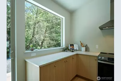 956 Paine Road, Castle Rock, WA 98611 - Photo 11