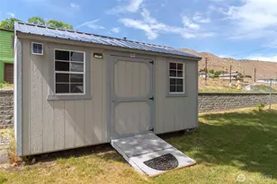 462 Beach St, Pateros, WA 98846 - Photo 17
