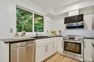 17409 NE 88th Pl, Redmond, WA 98052 - Photo 11