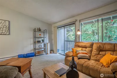 8521 S 259th Street #B15, Kent, WA 98030 - Photo 5