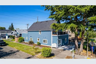 1102 N Sheridan Avenue, Tacoma, WA 98403 - Photo 1