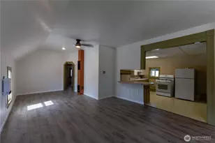 1102 N Sheridan Ave, Tacoma, WA 98403 - Photo 29