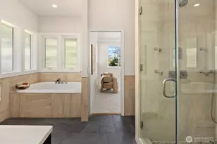 5546 159th Pl SE, Bellevue, WA 98006 - Photo 25