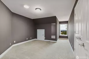 2219 NE Riddell Rd, Bremerton, WA 98310 - Photo 33