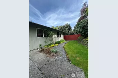 408 Saratoga Street, Granite Falls, WA 98252 - Photo 5