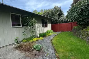 408 Saratoga St, Granite Falls, WA 98252 - Photo 5
