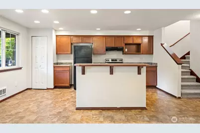 4740 147th Place NE, Marysville, WA 98271 - Photo 3
