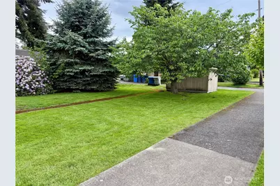 605 Morris Avenue S, Renton, WA 98057 - Photo 17