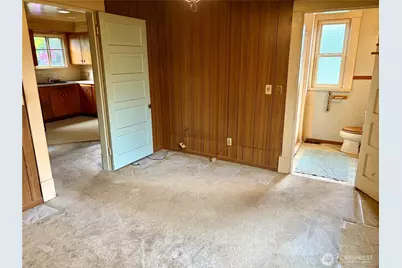 605 Morris Avenue S, Renton, WA 98057 - Photo 5