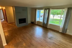621 Brookdale Rd E, Tacoma, WA 98445 - Photo 5