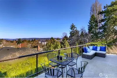 6001 60th Avenue NE, Seattle, WA 98115 - Photo 7