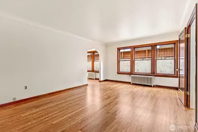 220 W Olympic Place #107, Seattle, WA 98119 - Photo 3