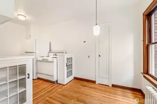 220 W Olympic Pl, Seattle, WA 98119 - Photo 13