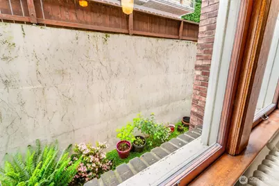 220 W Olympic Place #107, Seattle, WA 98119 - Photo 15