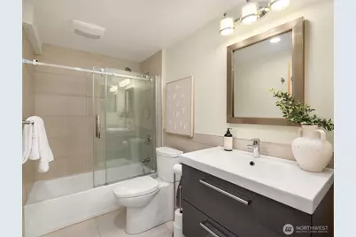 16947 Maplewild Avenue SW, Burien, WA 98166 - Photo 13