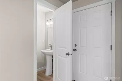 8827 A E D Street #1, Tacoma, WA 98445 - Photo 23