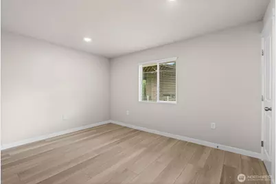8827 A E D Street #1, Tacoma, WA 98445 - Photo 17