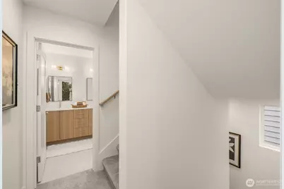 4409 B 21st Avenue SW, Seattle, WA 98106 - Photo 15