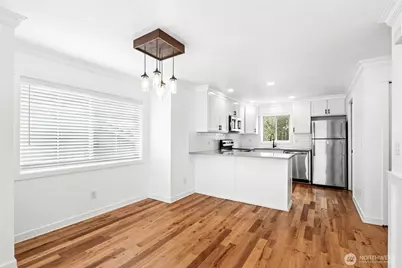 9011 46th Avenue S #B, Seattle, WA 98118 - Photo 9
