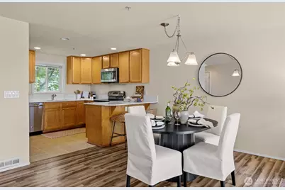 3970 129th Place SE #A202, Bellevue, WA 98006 - Photo 5