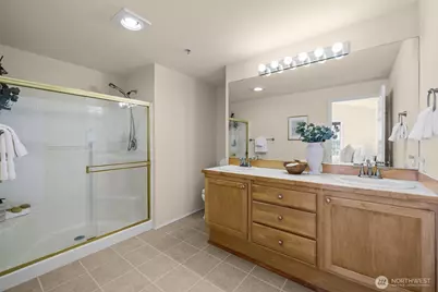3970 129th Place SE #A202, Bellevue, WA 98006 - Photo 11