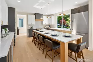 3250 29th Ave W, Seattle, WA 98199 - Photo 7